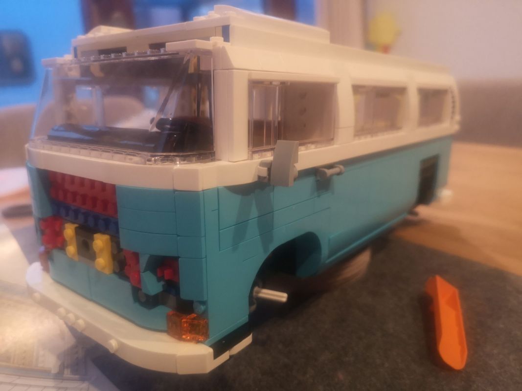 Der LEGO-Bulli